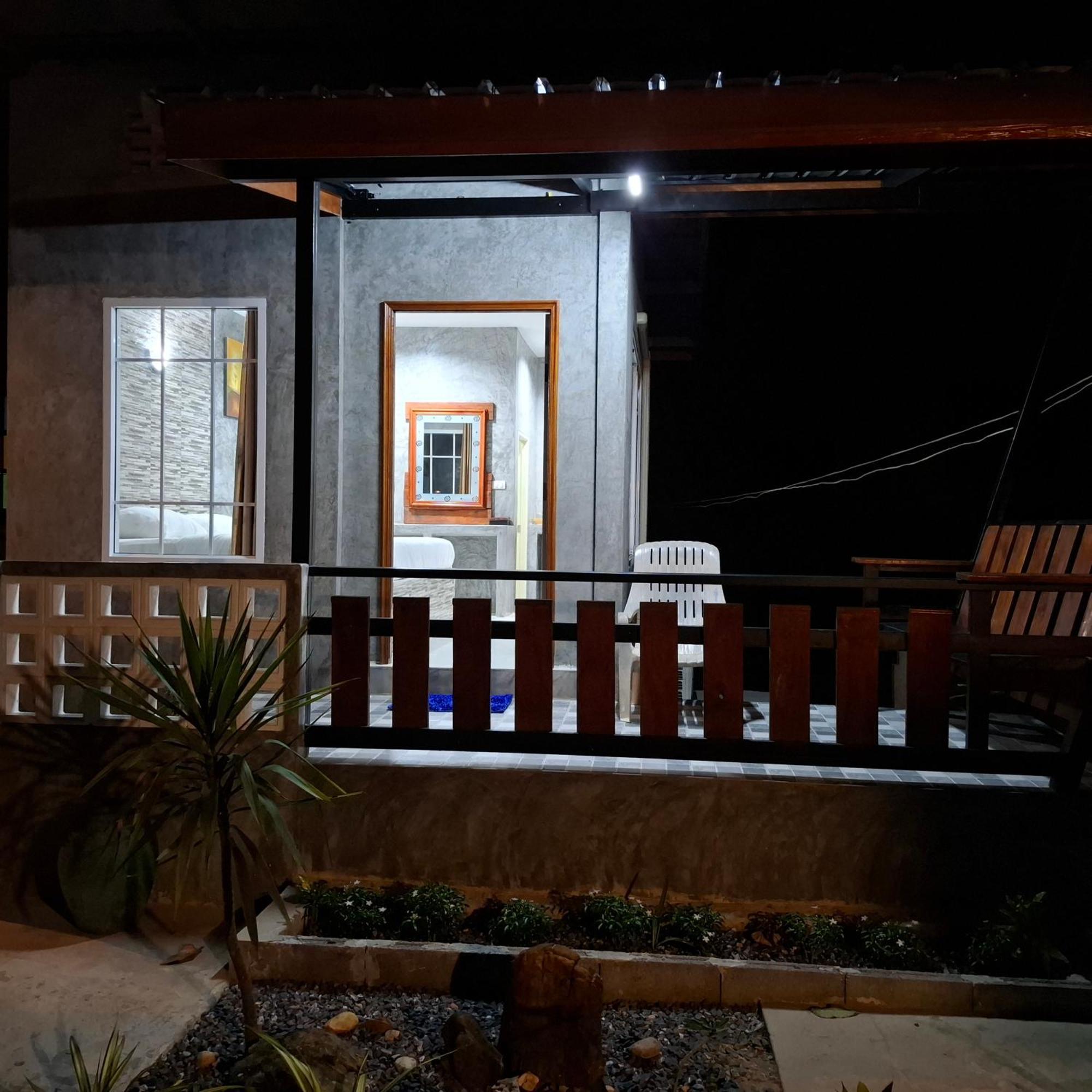 Lanta Valom Buri Villa Ko Lanta Dış mekan fotoğraf